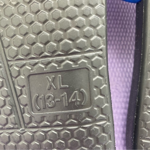 Philadelphia Phillies Men's Cropped Big Logo Flip Flop,Sandal , Slide XL - Picture 7 of 7